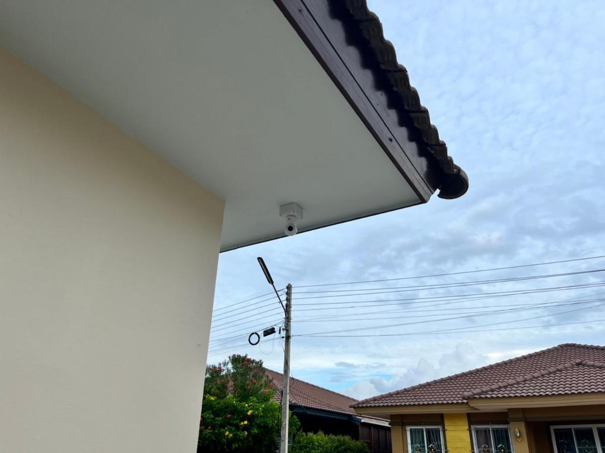 Happy Space วิลล่าทั้งหลัง 2นอน 2น้ำ ฟรี Wifi จอดรถ Nakhon Phanom Exterior photo