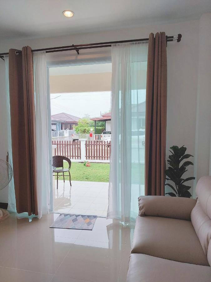 Happy Space วิลล่าทั้งหลัง 2นอน 2น้ำ ฟรี Wifi จอดรถ Nakhon Phanom Exterior photo